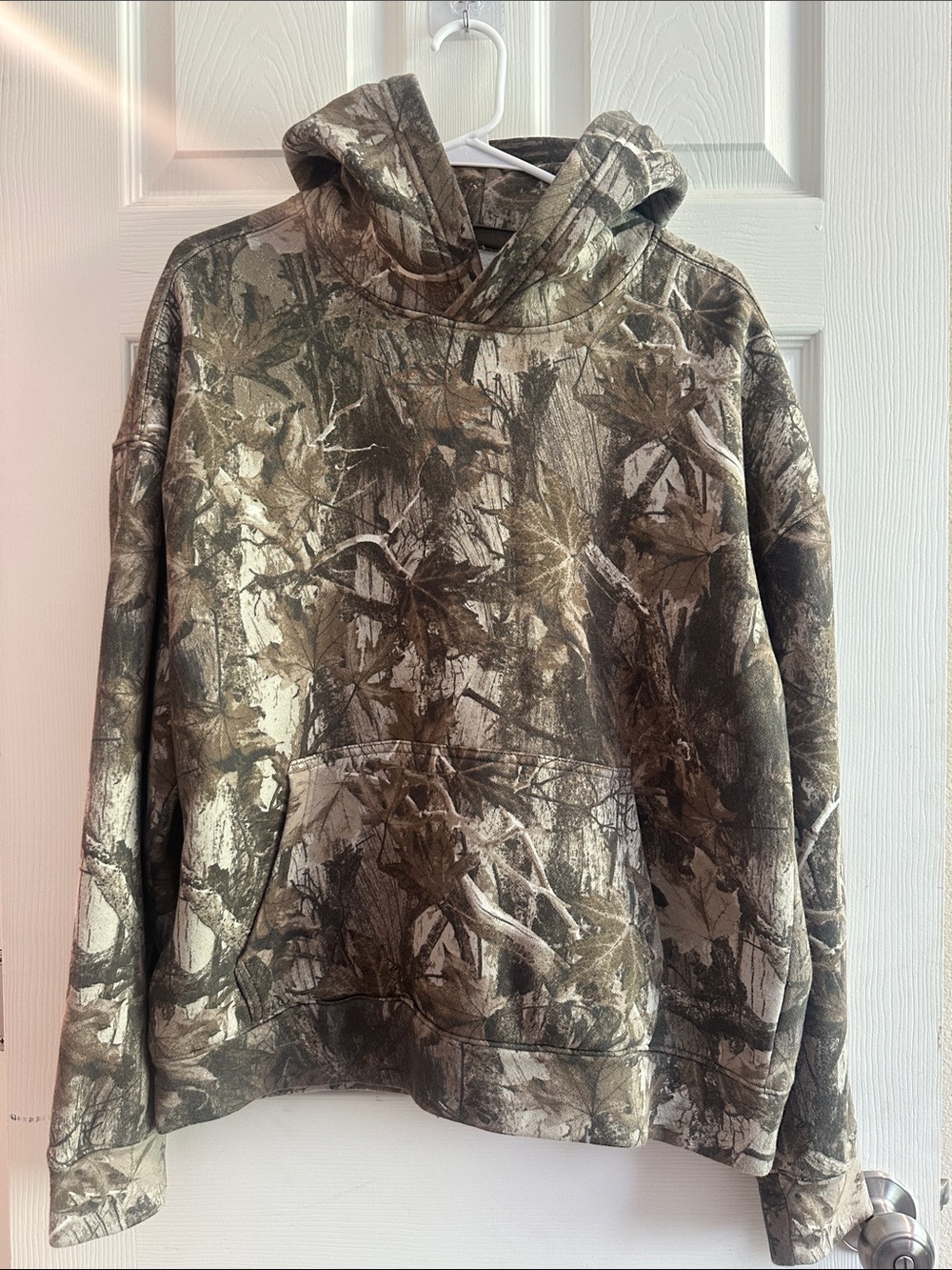 Hollister Men's Camo Pullover Hoodie - Olive Green & Brown